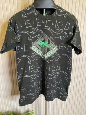 Vintage 90’s Gecko Hawaii T Shirt Black Large Single Stitch All Over Print